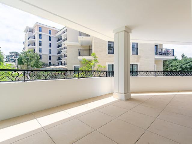 Location Appartement 2 pièces 42 m2 Aix en Provence