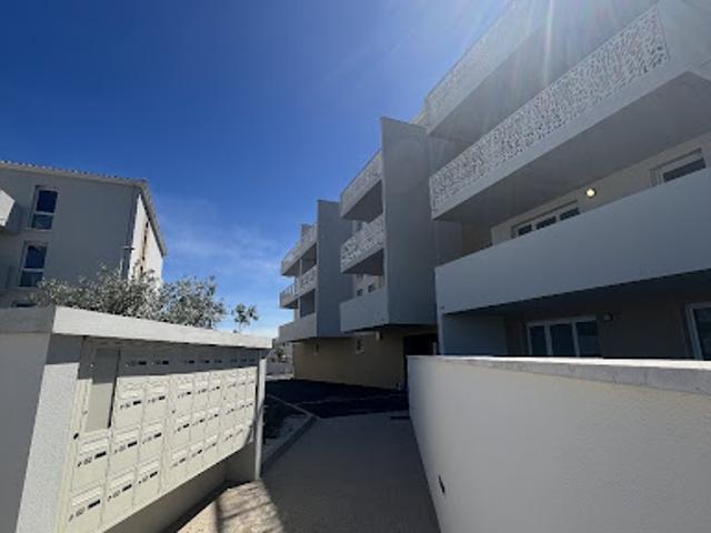 Location Appartement 2 pièces 42 m2 Beziers
