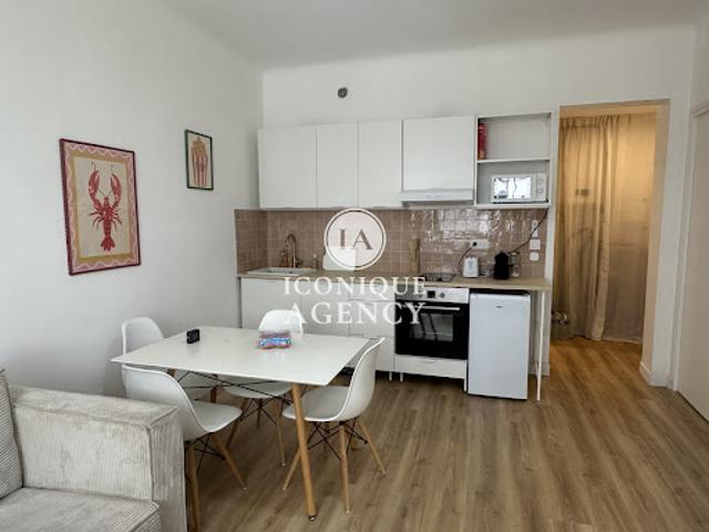 Location Appartement 1 pièce 35 m2 Cannes