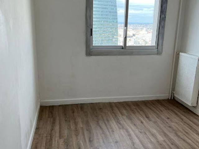Location Appartement 2 pièces 42 m2 Courbevoie