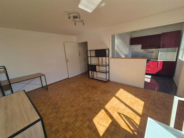 Location Appartement 2 pièces 42 m2 Clichy