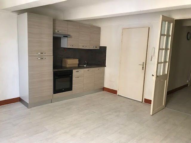 Location Appartement 2 pièces 42 m2 Ollioules