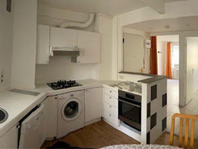 Location Appartement 2 pièces 42 m2 Paris 15ème