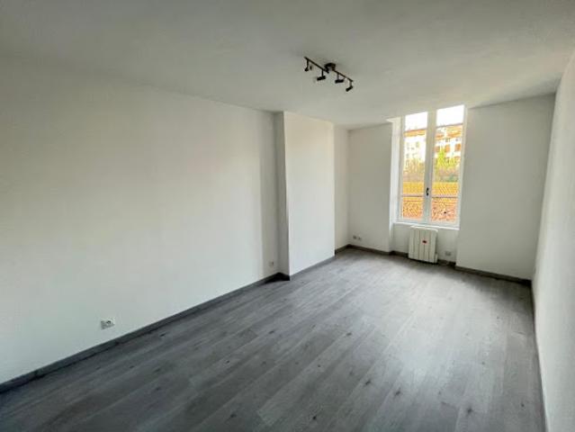 Location Appartement 2 pièces 42 m2 Saint Etienne