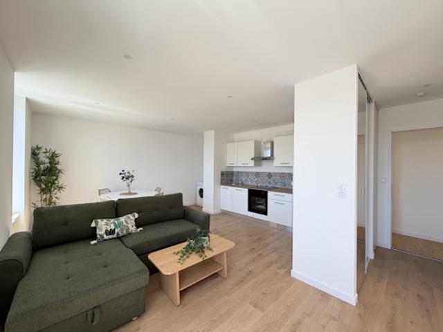 Location Appartement 2 pièces 42 m2 Saint Etienne