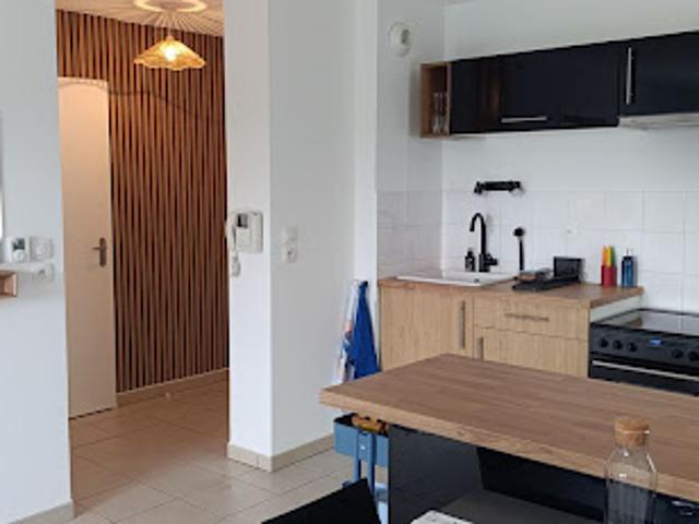 Location Appartement 2 pièces 42 m2 Sainte Foy d'Aigrefeuille