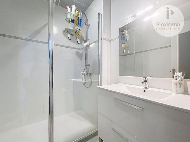 Location Appartement 2 pièces 42m²
