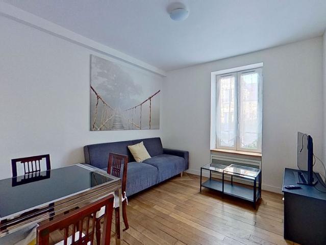 Location Appartement 2 pièces 42m²