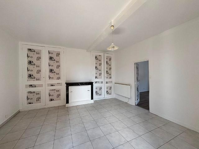 Location Appartement 2 pièces 42m²