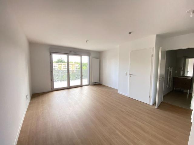 Location Appartement 2 pièces 42m²