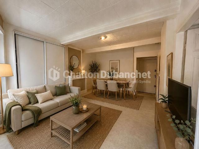 Location Appartement 2 pièces 42m²