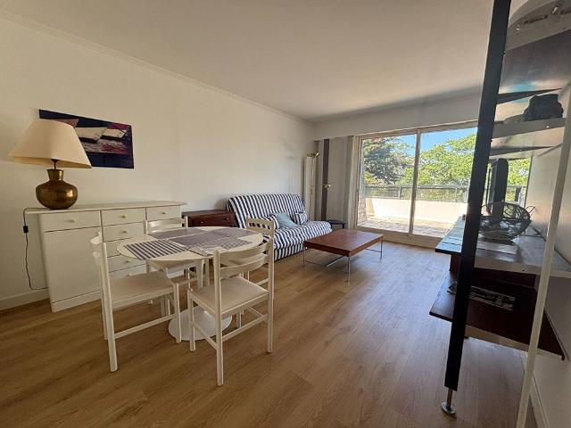 Location Appartement 2 pièces 42m²
