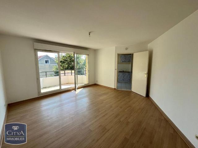 Location Appartement 2 pièces 42m² CORBEIL ESSONNES 91100