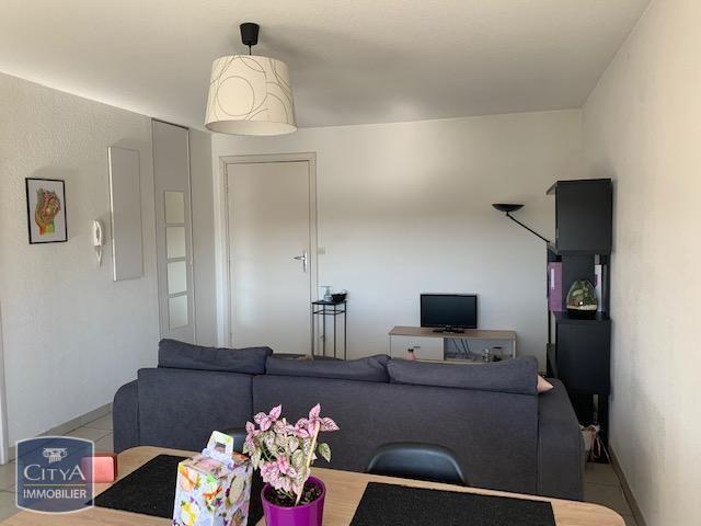 Location Appartement 2 pièces 42m² AGEN 47000