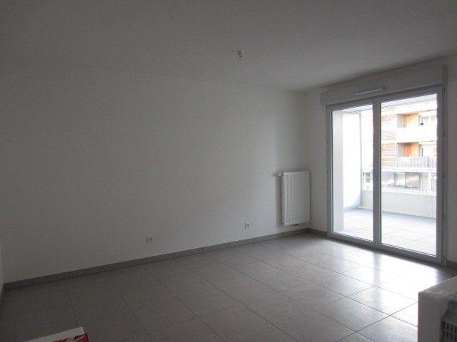 Location Appartement 2 pièces 42m² BASSENS 73000