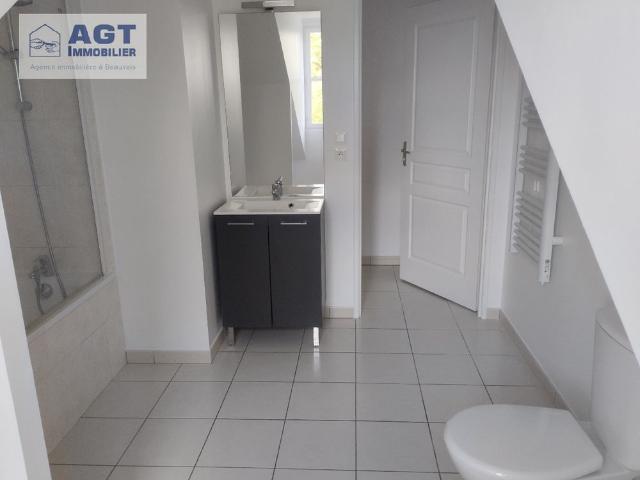 Location Appartement 2 pièces 42m² BEAUVAIS 60000
