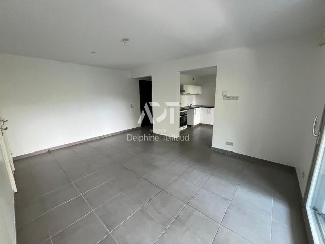 Location Appartement 2 pièces 42m² GRENOBLE 38000