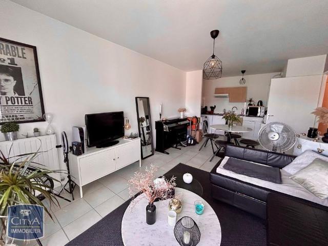 Location Appartement 2 pièces 42m² JOUE LES TOURS 37300