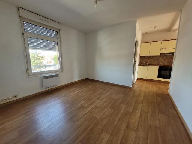 Location Appartement 2 pièces 42m² LENS 62300