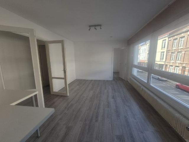 Location Appartement 2 pièces 42m² LILLE 59000