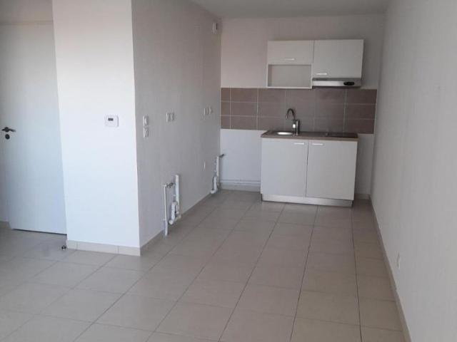 Location Appartement 2 pièces 42m² MARSEILLAN 34340