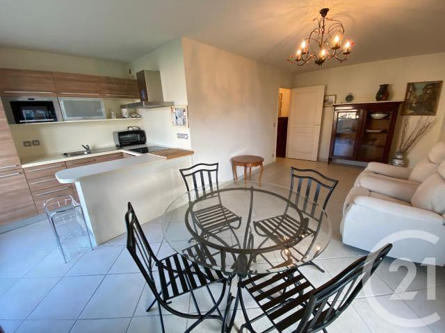 Location Appartement 2 pièces 42m² NICE 06300
