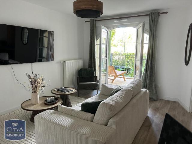Location Appartement 2 pièces 42m² SERRIS 77700