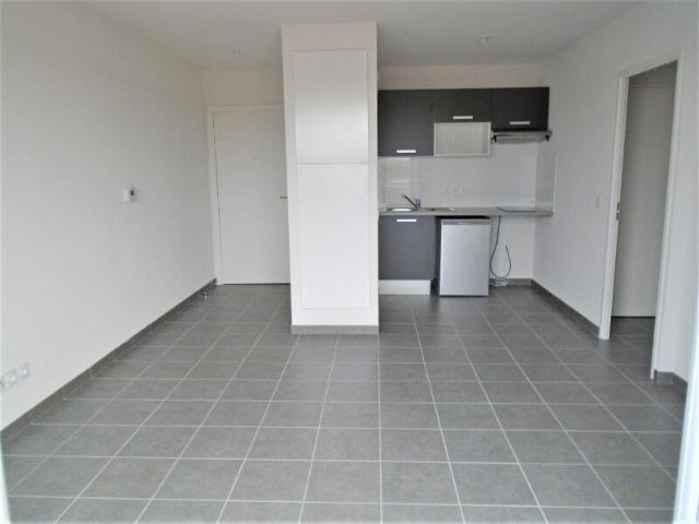 Location Appartement 2 pièces 42m² ST ANDRE DE CUBZAC 33240