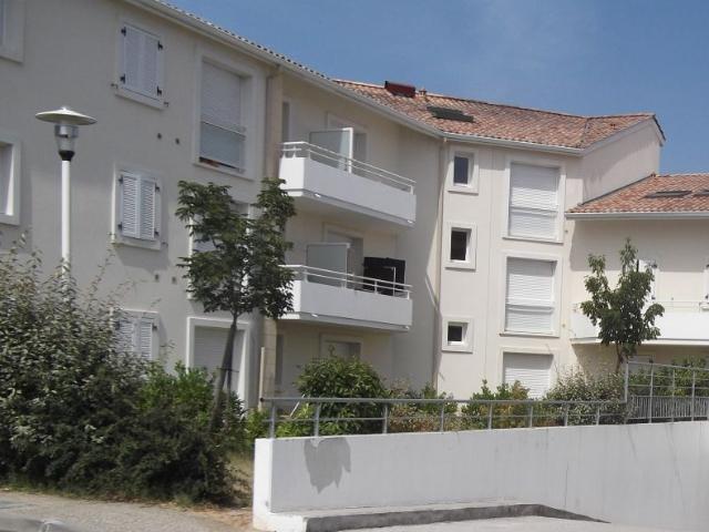 Location Appartement 2 pièces 42m² ST ANDRE DE CUBZAC 33240
