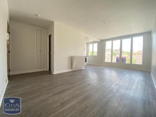 Location Appartement 2 pièces 42m² RAMBOUILLET 78120