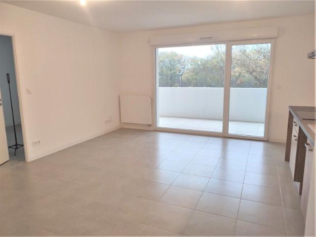Location Appartement 2 pièces 42m² TOULOUSE 31400
