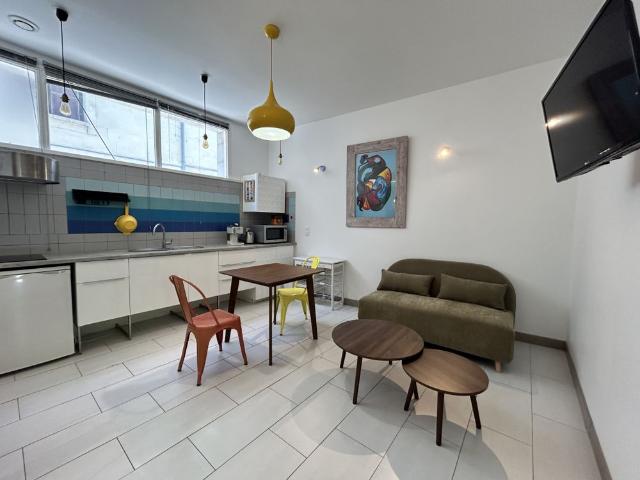 Location Appartement 2 pièces 42m² TOURS 37000