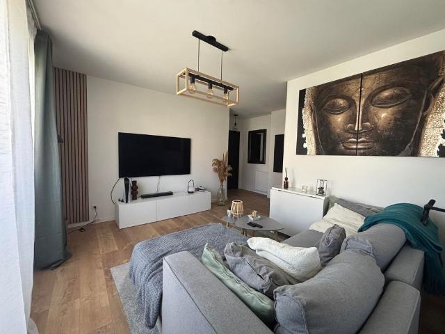 Location Appartement 2 pièces 42m² TASSIN LA DEMI LUNE 69160
