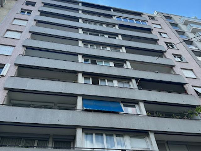 Location Appartement 2 pièces 47.6 m2 Paris 20ème