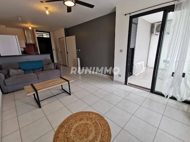 Location Appartement 2 pièces 47.76 m2 Saint Pierre