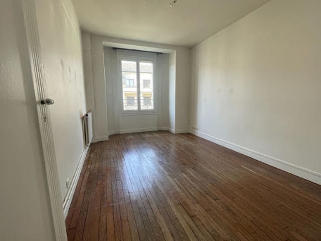Location Appartement 2 pièces 47.89 m2 La Varenne Saint Hilaire