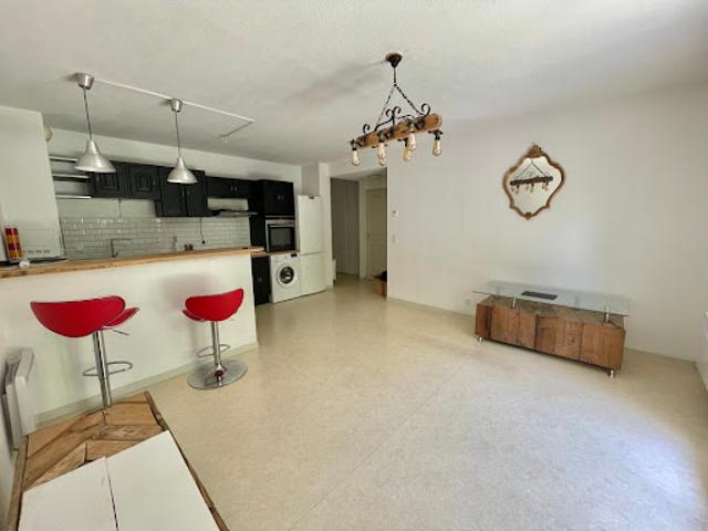 Location Appartement 2 pièces 47.8 m2 Champcevinel