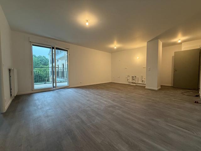 Location appartement 2 pièces, 47.94m², Dourdan