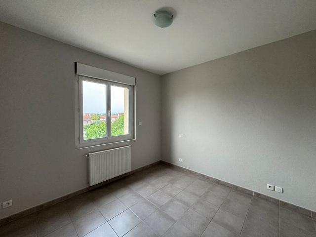 Location appartement 2 pièces, 47.00m², Albi