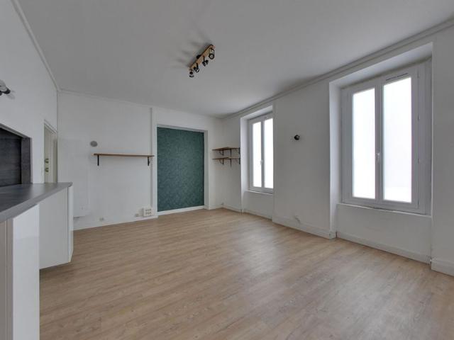 Location appartement 2 pièces, 47.06m², Joinville le Pont