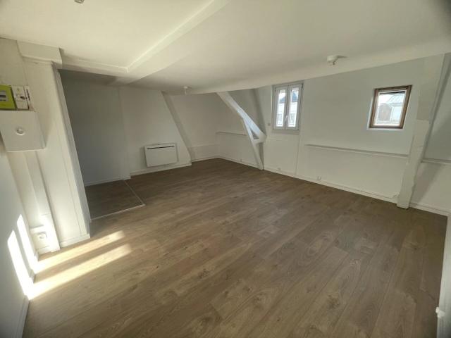Location Appartement 2 pièces 47 m2 à Saint Quentin