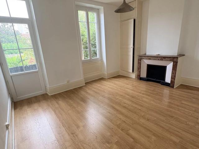 Location Appartement 2 pièces 47 m2 à Valence