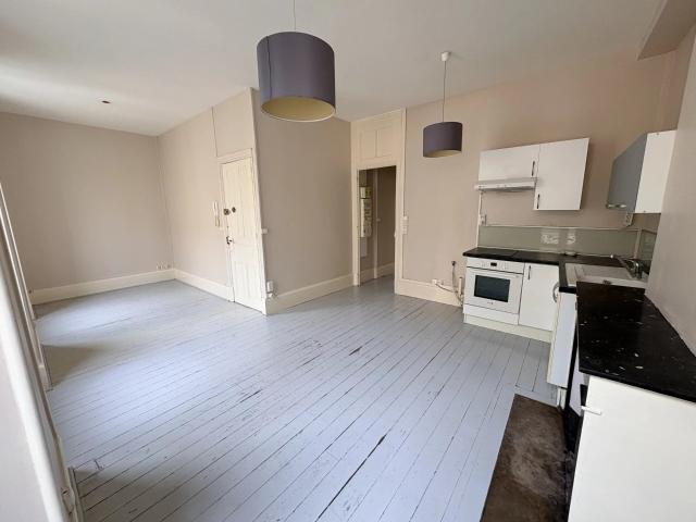 Location Appartement 2 pièces 47 m2 à Valence