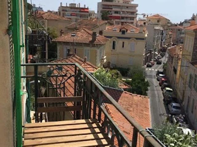 Location Appartement 2 pièces 47 m2 Cannes