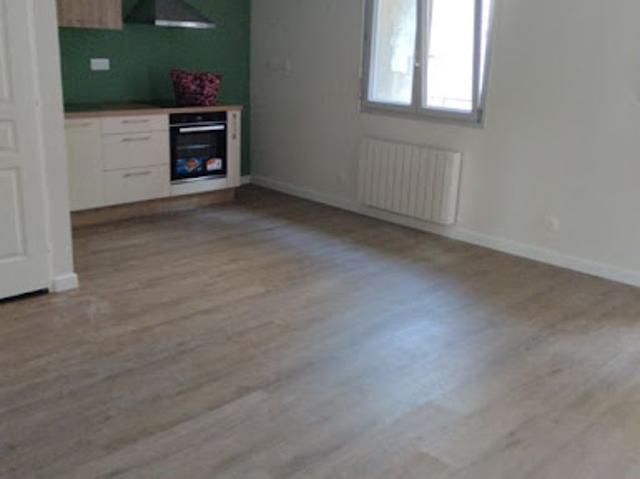Location Appartement 2 pièces 47 m2 Hauts de Bienne