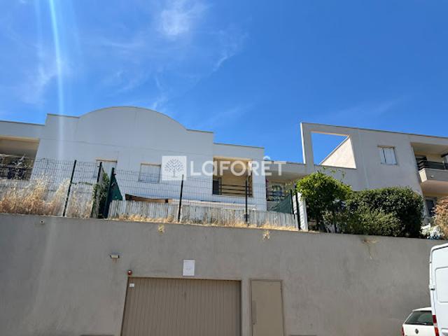 Location Appartement 2 pièces 47 m2 Istres