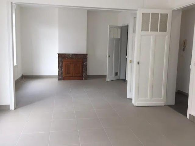 Location Appartement 2 pièces 47 m2 Lille
