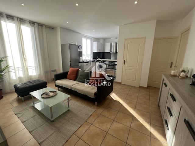 Location Appartement 2 pièces 47 m2 Nice