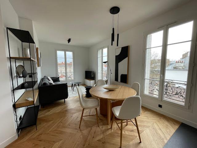 Location Appartement 2 pièces 47 m2 Paris 16ème