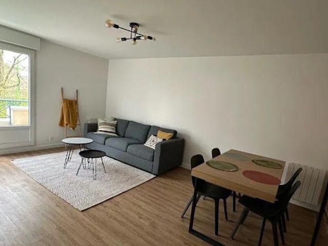 Location Appartement 2 pièces 47 m2 Rueil Malmaison